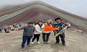 Private Taxi from Cusco to Rainbow Mountain Peru