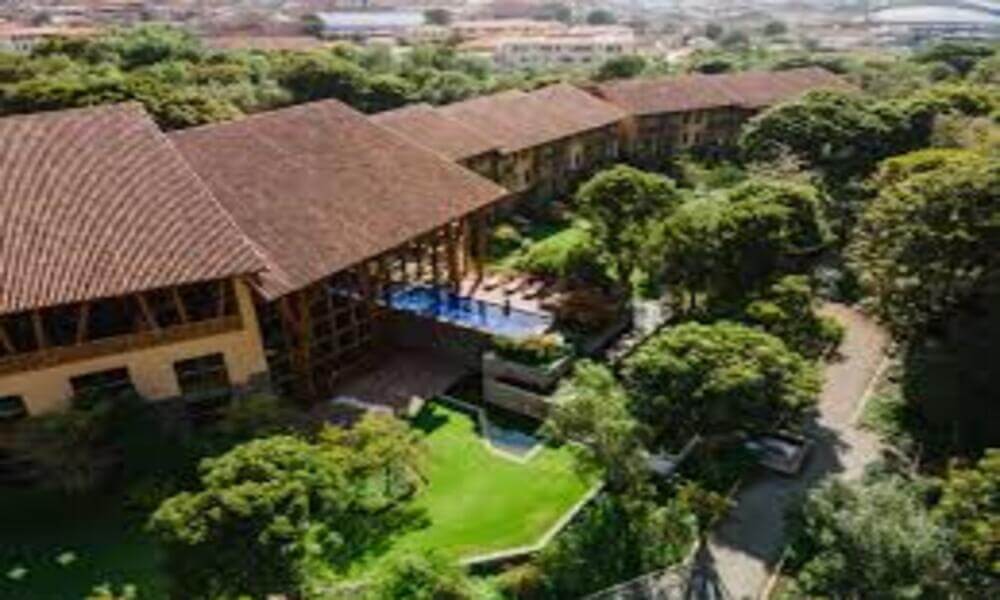 "Traslado de Aeropuerto Cusco a Tambo del Inka,a Luxury Collection Resort & Spa,Valle Sagrado"